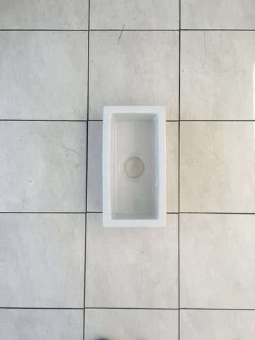 Fire clay side undermount sink